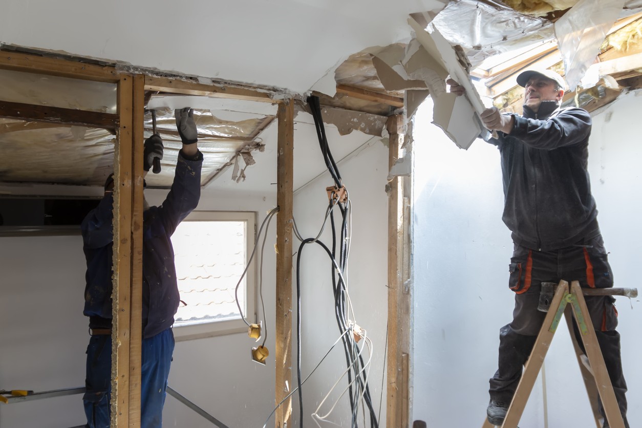 Why Response Time is Everything to Emergency Property Restoration Services
